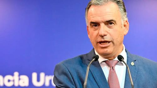 Presidente de Uruguay asistirá a la investidura de Rodrigo Paz