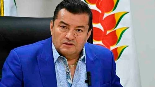 Gobierno se suma a denuncia contra Jhonny Fernández