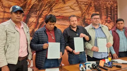 Gobierno y cañeros sellan acuerdo para asegurar diésel e impulsar producción de etanol