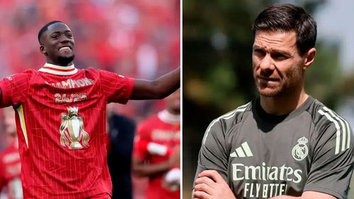 Konaté brilla ante el Real Madrid en Anfield