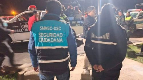 Operativo sorpresa irrumpe fiesta clandestina en La Paz: rescatan a 50 jóvenes, varios menores