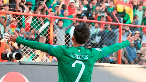 Miguelito Terceros desata furor entre hinchas bolivianos en Argentina