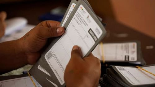 TSE confirma apertura total de mesas y normalidad en la votación