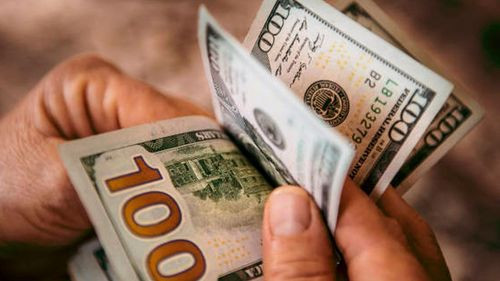 Subió o bajó: así cerró el dólar paralelo este domingo 8 de febrero en bolivia
