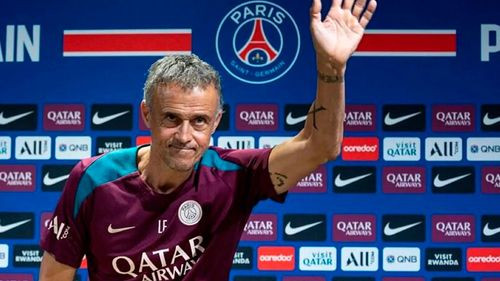El PSG impone su dominio en Europa  con un 15-0 y va por su quinto trofeo  del año
