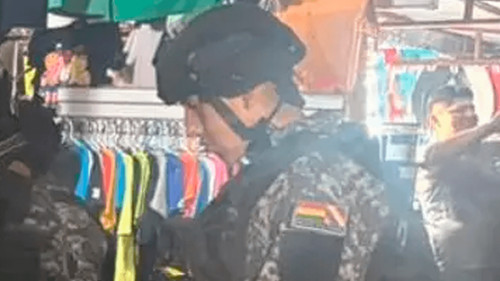 Hombre armado amenaza a comerciantes y se atrinchera en Los Pozos