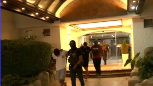 Aprehenden a dos brasileños con armas y drogas en Santa Cruz