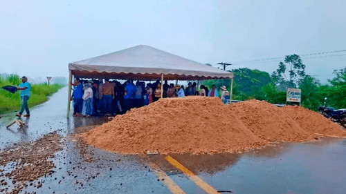Restablecen el tránsito en la ruta Santa Cruz - Argentina tras levantarse el bloqueo en Abapó 