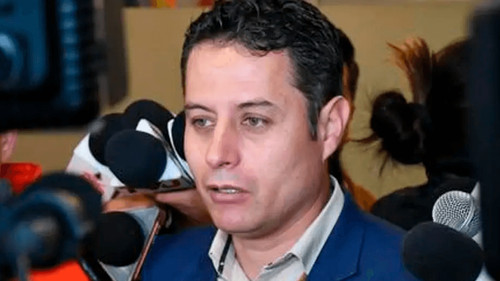 vocera de Gobierno señala que el vicepresidente estuvo seis de 14 días fuera del país