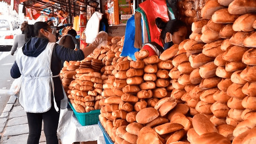 Gobierno convoca a panificadores para analizar la subvención de la harina ante posible alza del precio del pan