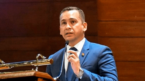 Saucedo denuncia que los “autoprorrogados” buscan atemorizar a jueces con una “ficticia complementación”