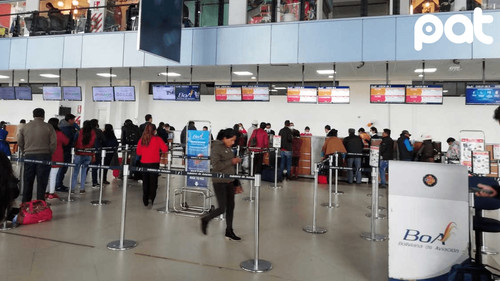 Doria Medina cuestiona alza de pasajes aéreos