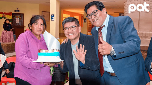 La UPEA homenajea a las madres alteñas