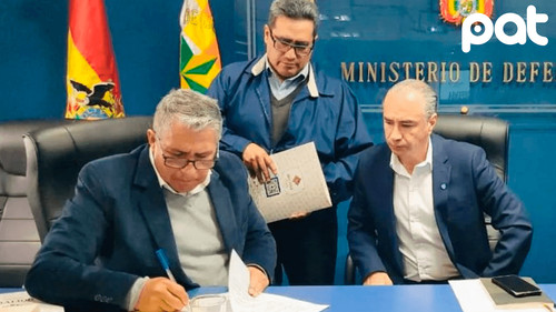 Ministros y equipo de Rodrigo Paz inician reunión de transición