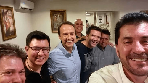 Tuto Quiroga incorpora a Gary Añez y otros líderes a su equipo político