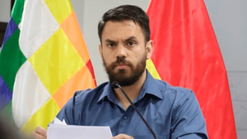 Del Castillo rechaza anulación de aprehensión contra Evo y acusa a juez de actuar fuera de la ley