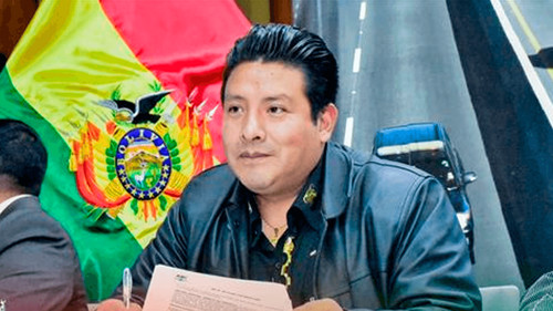 Santos Quispe pide a Andrónico Rodríguez alejarse de Evo Morales para avanzar políticamente