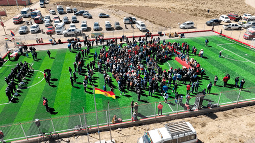 Distrito 12 inaugura canchas con césped sintético e invita a clubes a abrir Escuelas de Fútbol