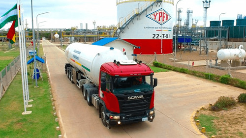 YPFB responde a la alta demanda de combustibles con despachos extraordinarios