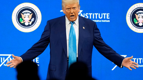 Trump anuncia aranceles del 25% a productos de la UE y Bruselas advierte con represalias