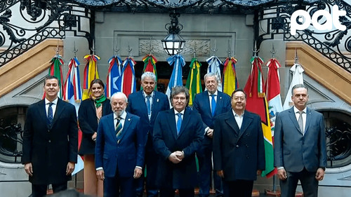 Arce propone integración productiva en su debut en el Mercosur