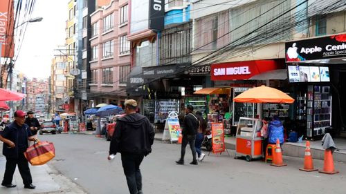 La Paz implementará paradas de transporte público en la calle Eloy Salmón