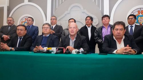 Oswaldo Barriga asume la presidencia de Caneb y pide cambio de modelo económico
